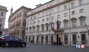 TG5 / 13:00 Emergenza Coronavirus: il comparto turistico chiede un "piano per il rilancio"